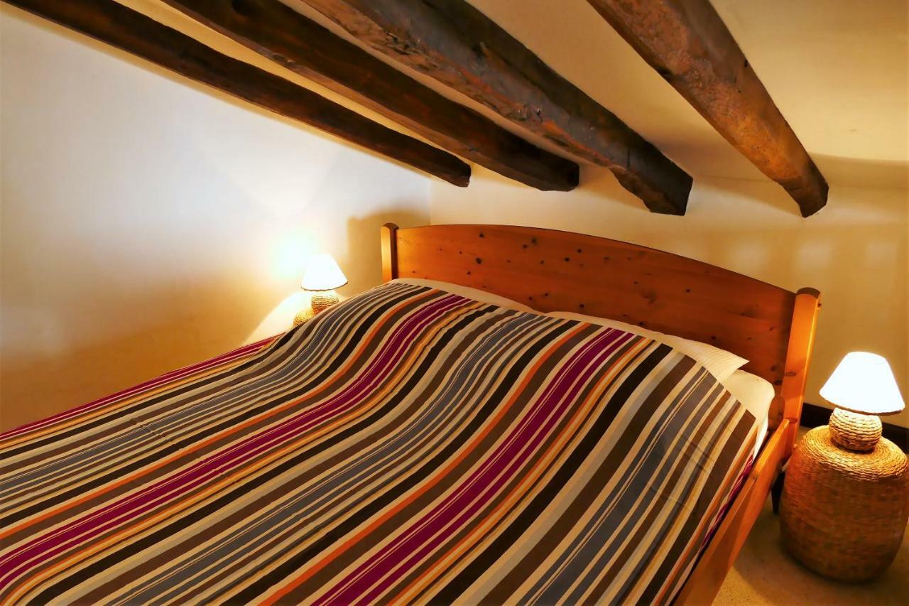 Baskoparadis I Eco-Gites I Calme I Vue I Anes I Jardin I Montagne I Nature Louhossoa Exterior photo